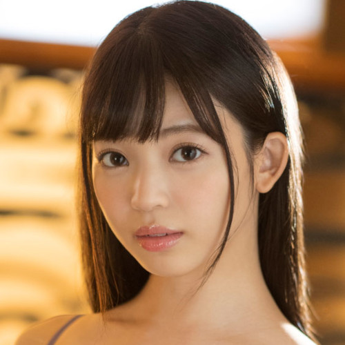 槙いずな(まきいずな)