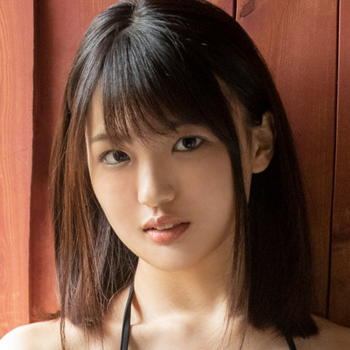 乙葉カレン(夏愛あずさ)