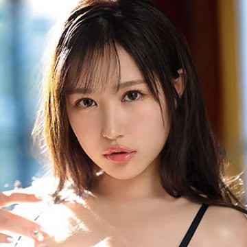 夕雛エミリ(ゆうひなえみり)