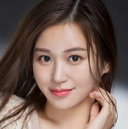 芦名ほのか(あしなほのか)