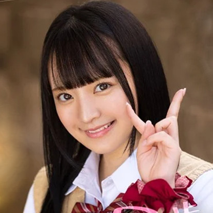 清宮すず(きよみやすず)